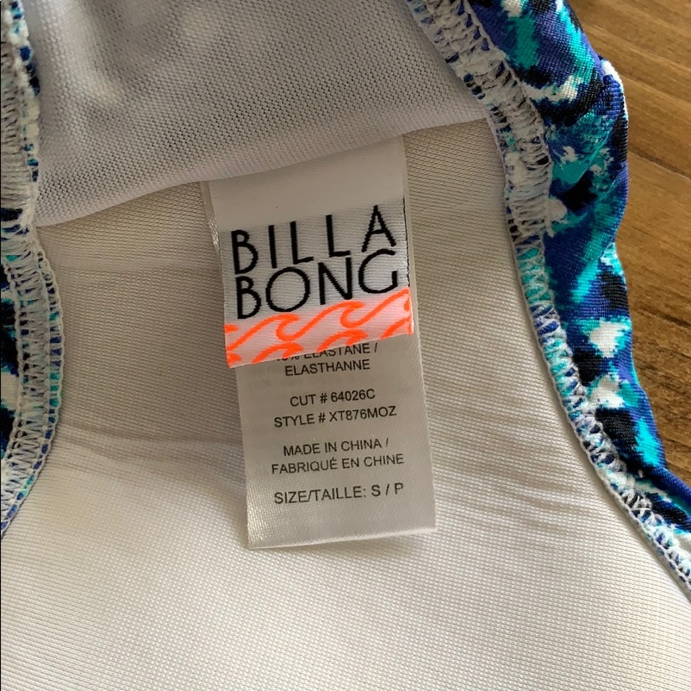 Billabong Ruffle Top - Picture 3 of 5